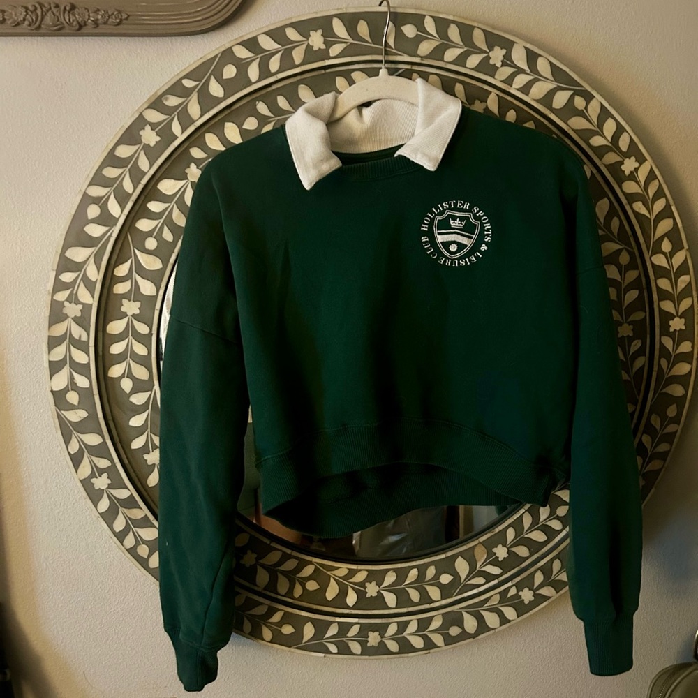 Hollister Crop Sweater With Collar